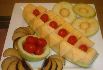 哈密瓜做水果拼盘,怎样才能做的漂亮