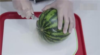 花式水果拼盘做法步骤 制作花式水果拼盘(图文