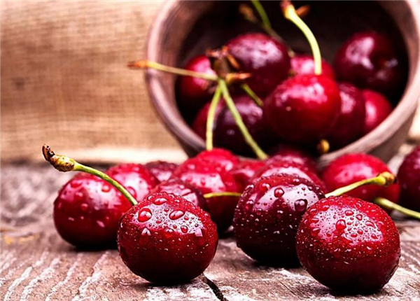 车厘子图片,车厘子和樱桃的区别