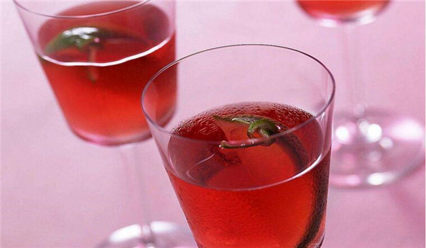 李子酒的酿制方法,李子酒制作具体步骤(详解)