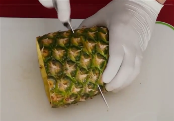 三种水果制作创意水果拼盘,家中也可以制作出高端水果拼盘