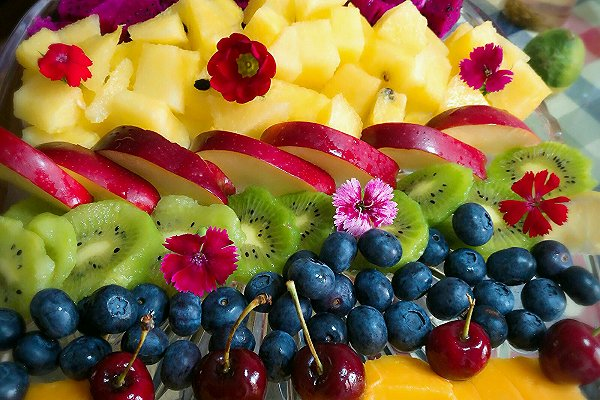 随手制作的创意水果拼盘图片,一看就会了水果拼盘图片和做法