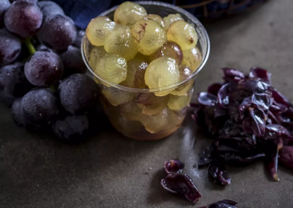 孕妇吃葡萄的好处,孕妇吃葡萄可安胎抗病毒