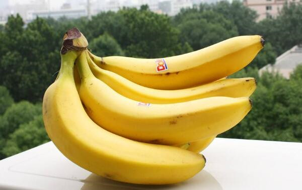 儿童缺铁性贫血吃什么水果好,儿童缺铁性贫血吃红枣香蕉荔枝樱桃