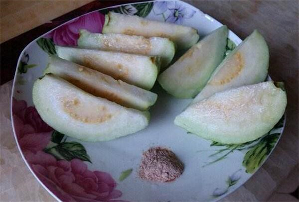 番石榴怎么吃好吃,红白心番石榴怎么吃