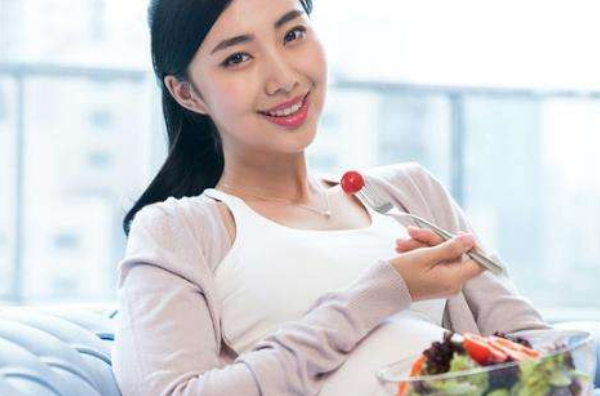 孕妇可以吃木瓜吗(早中晚期),孕妇可以吃酸木瓜吗