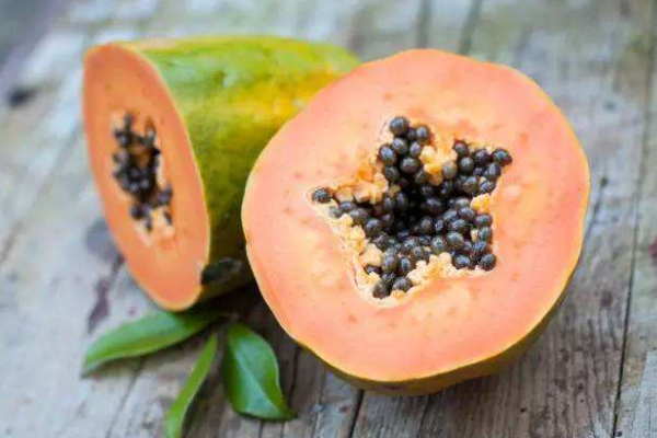 孕妇可以吃木瓜吗(早中晚期),孕妇可以吃酸木瓜吗