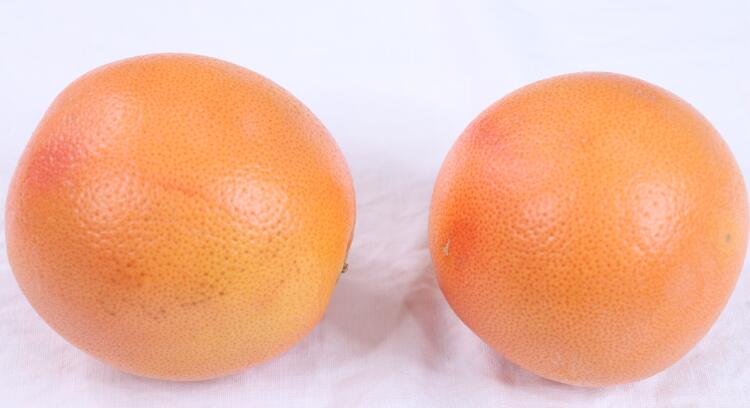 葡萄柚为什么发苦,葡萄柚怎么吃不苦