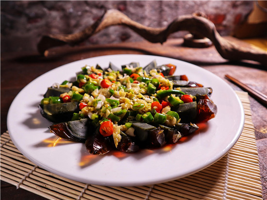 松花蛋一次最多吃几个,松花蛋的危害