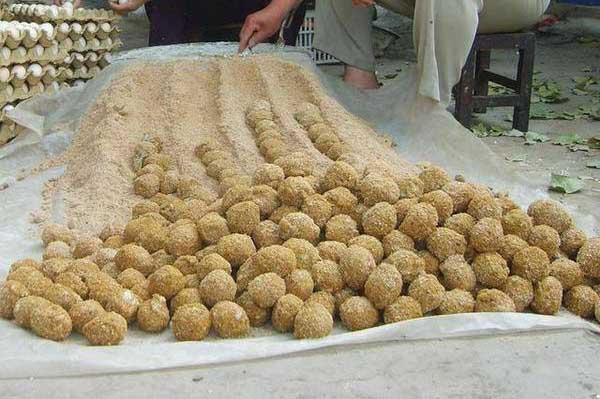 做皮蛋不用生石灰可以不,没有生石灰自制皮蛋窍门