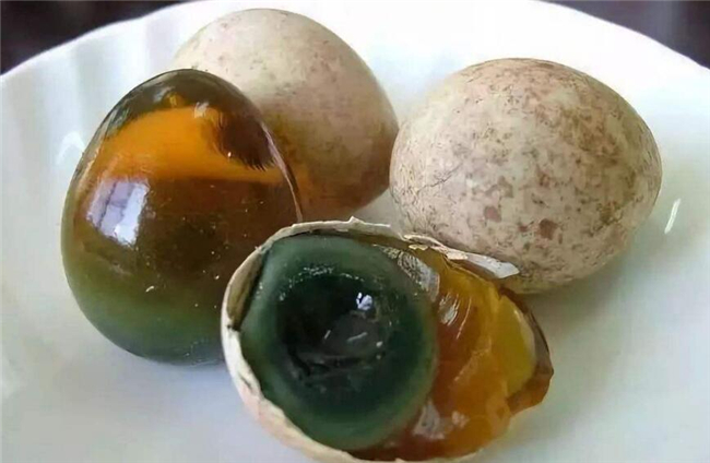 松花蛋是什么蛋做成的,松花蛋是什么蛋变的