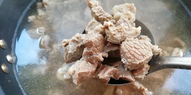 五香牛肉怎么煮,五香牛肉的做法及配料