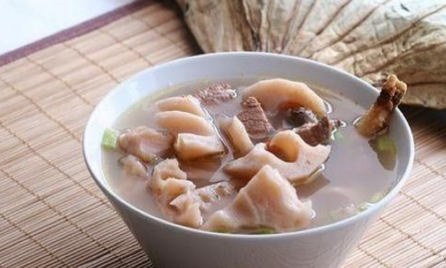 莲藕排骨汤的做法,排骨藕汤的正确做法