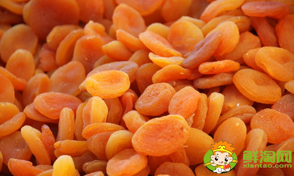 杏子有点酸可以怎么做,没熟的杏子可以怎么用