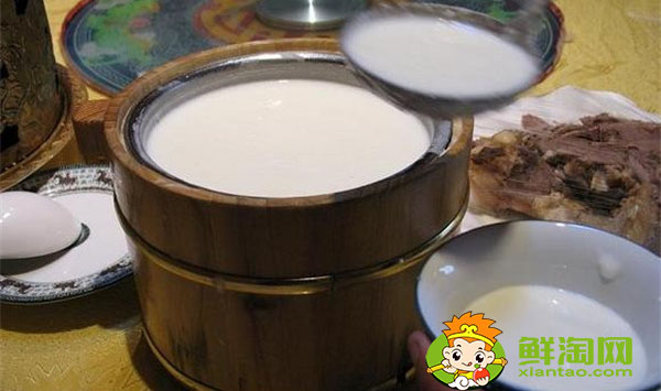 骆驼奶粉一天喝几次好,骆驼奶粉一次喝多少克