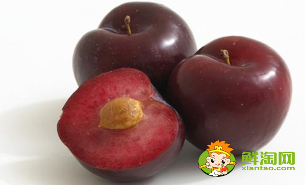 桃子和牛奶可以一起吃吗,桃子不能和什么一起吃