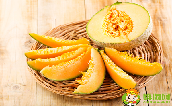 哈密瓜怎么切最方便，哈密瓜怎么切成三角形