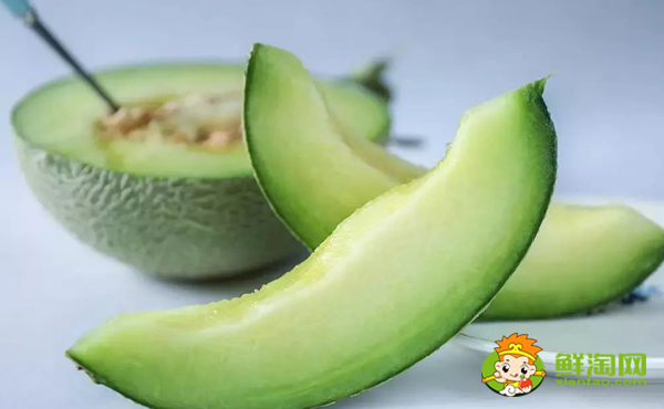 哪种蜜瓜里面的肉是绿色的，绿色哈密瓜怎么挑选