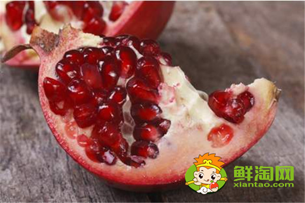 新鲜石榴皮煮水有毒吗,石榴皮煮水染发有毒吗