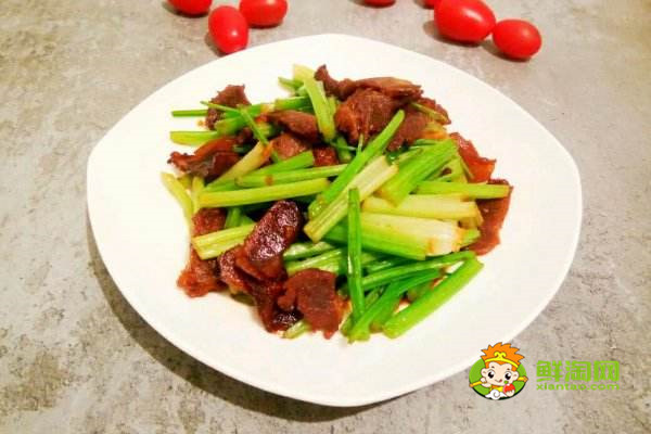 芹菜炒牛肉可以加洋葱吗,芹菜炒牛肉怎么做才嫩