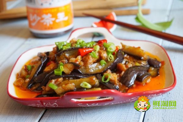 肉末茄子要放水吗,多做这一步,茄子好吃还不油腻