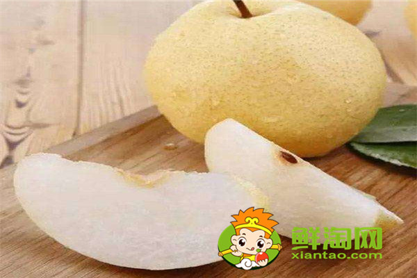 冰糖雪梨汤怎么熬,梨是生吃好还是熟吃好