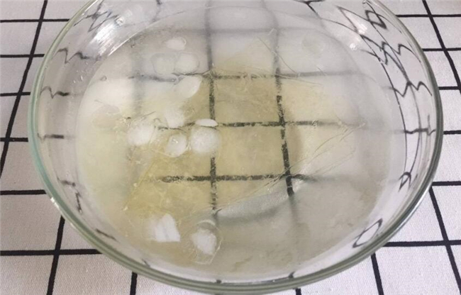 夏日甜品的家常做法,网红甜品做法家常大全窍门