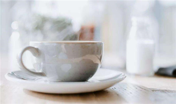 喝牛奶的最佳时间,喝牛奶记住4个最佳时间