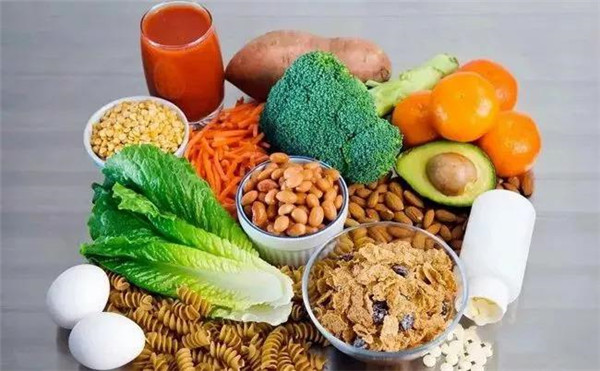 叶酸的作用与功效,叶酸能治白发吗